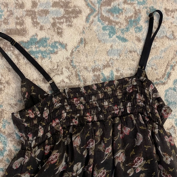 Steve Madden Beaded Top Floral Dress Size S NWOT - Picture 6 of 7